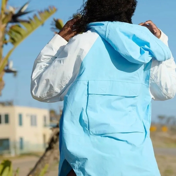 FP Movement Singin In The Rain Colorblocked Packable Jacket - Picture 5 of 10